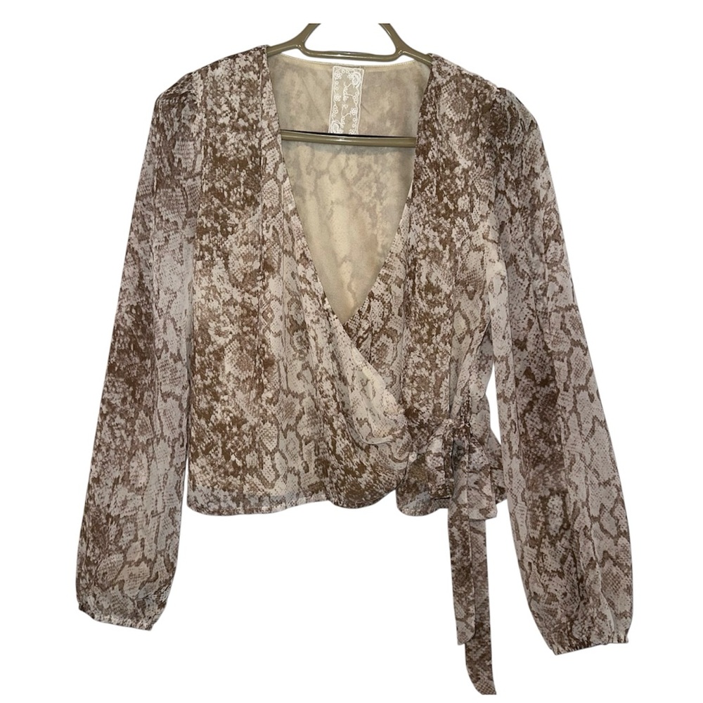 Sadie & Sage Brown Snakeskin Wrap Top Boho Long Sleeve Size Small